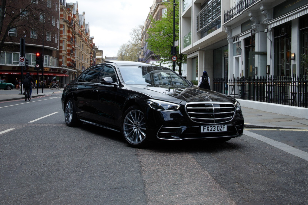 64a06d4ee8a901688235342